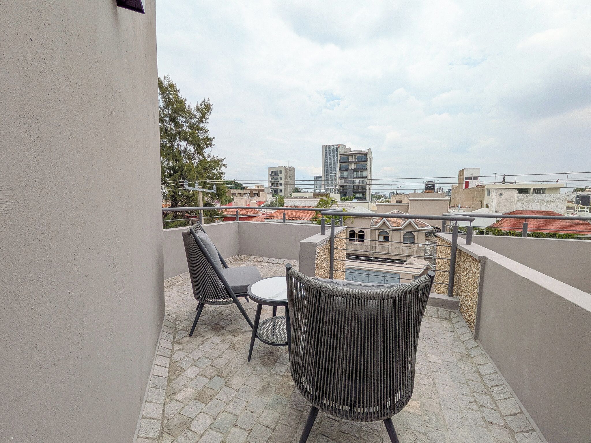Comfort Studio, 1 King Bed, Balcony | Property grounds