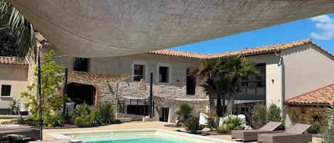 Alberca al aire libre