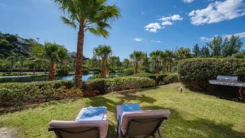 Apartment (3 Bedrooms) | Front of property