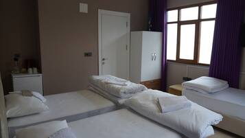 Standard Triple Room | Free WiFi