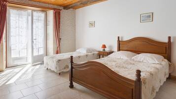 1 chambre, Wi-Fi, draps fournis