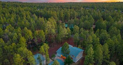 Pinetop Pines Retreat Near Woodland Lake