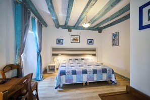 Free WiFi, bed sheets - Pikassaria (Sare)