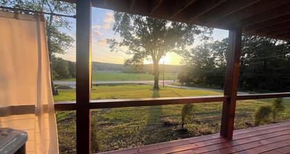 Cozy West Fork Retreat - Private Hot Tub & Deck