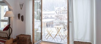 Residenza Alpenrose 61 – Elegant duplex flat with sauna and views of the Corvats