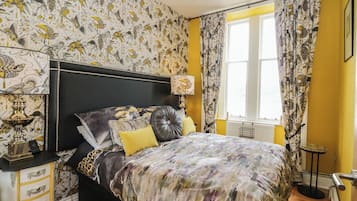 2 bedrooms, individually decorated, individually furnished, free WiFi