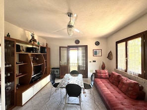 Living area - Vacation House Bellavista - Budoni - Muriscuvò (budoni)
