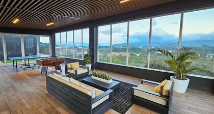Charming 2-bedroom apartment in Carretera a el Salvador near Casa de Dios.