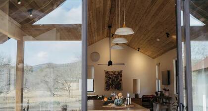 Rustic Lodge at Cold Springs: Nature Trails & Peace | Secluded Ranch Retreat