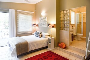 Standard Double Room, Garden View | Iron/ironing board, WiFi (free)
