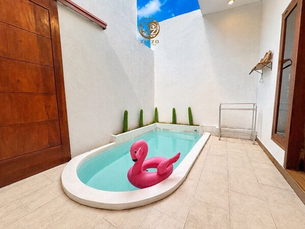 Phòng Deluxe, lanai | Hồ bơi