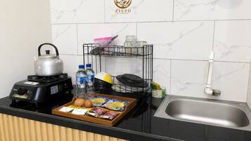 Standard Room | Dining
