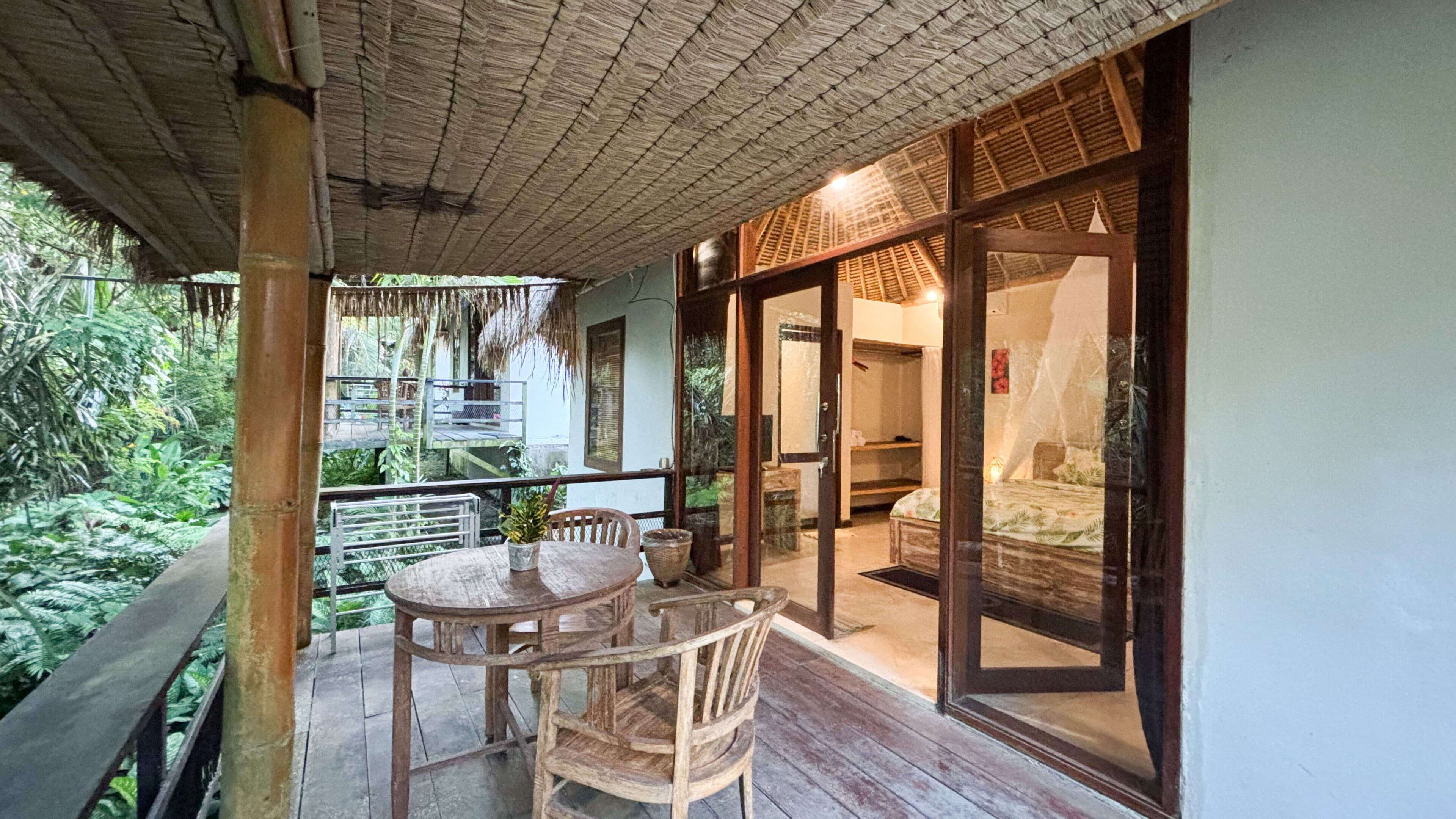 Villa de lujo, 1 habitación, baño privado, vista al valle | Restaurante al aire libre