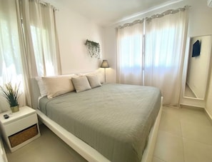 3 Schlafzimmer, Bügeleisen/Bügelbrett, Internetzugang, Bettwäsche