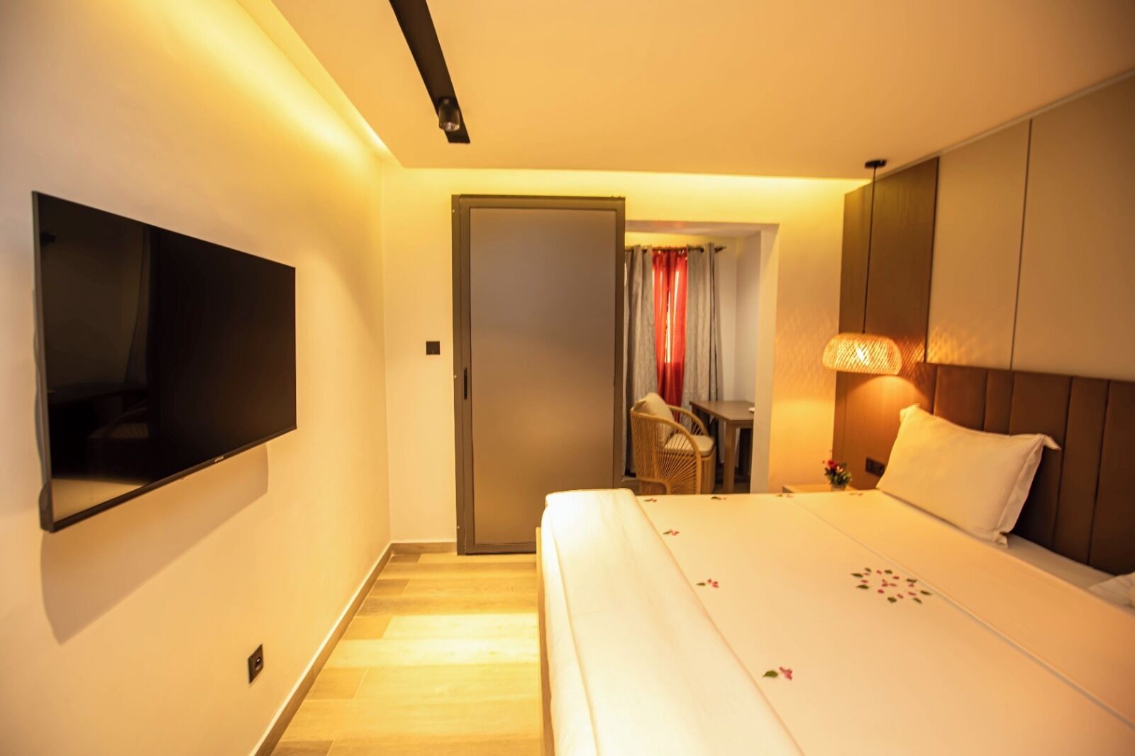 Chambre Double, balcon | Wi-Fi gratuit