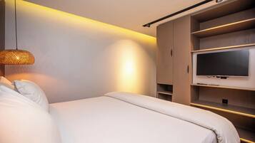 Basic Double Room, Balcony | Free WiFi