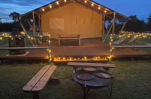 Spacious safari tents with unspoilt views of the Malvern Hills