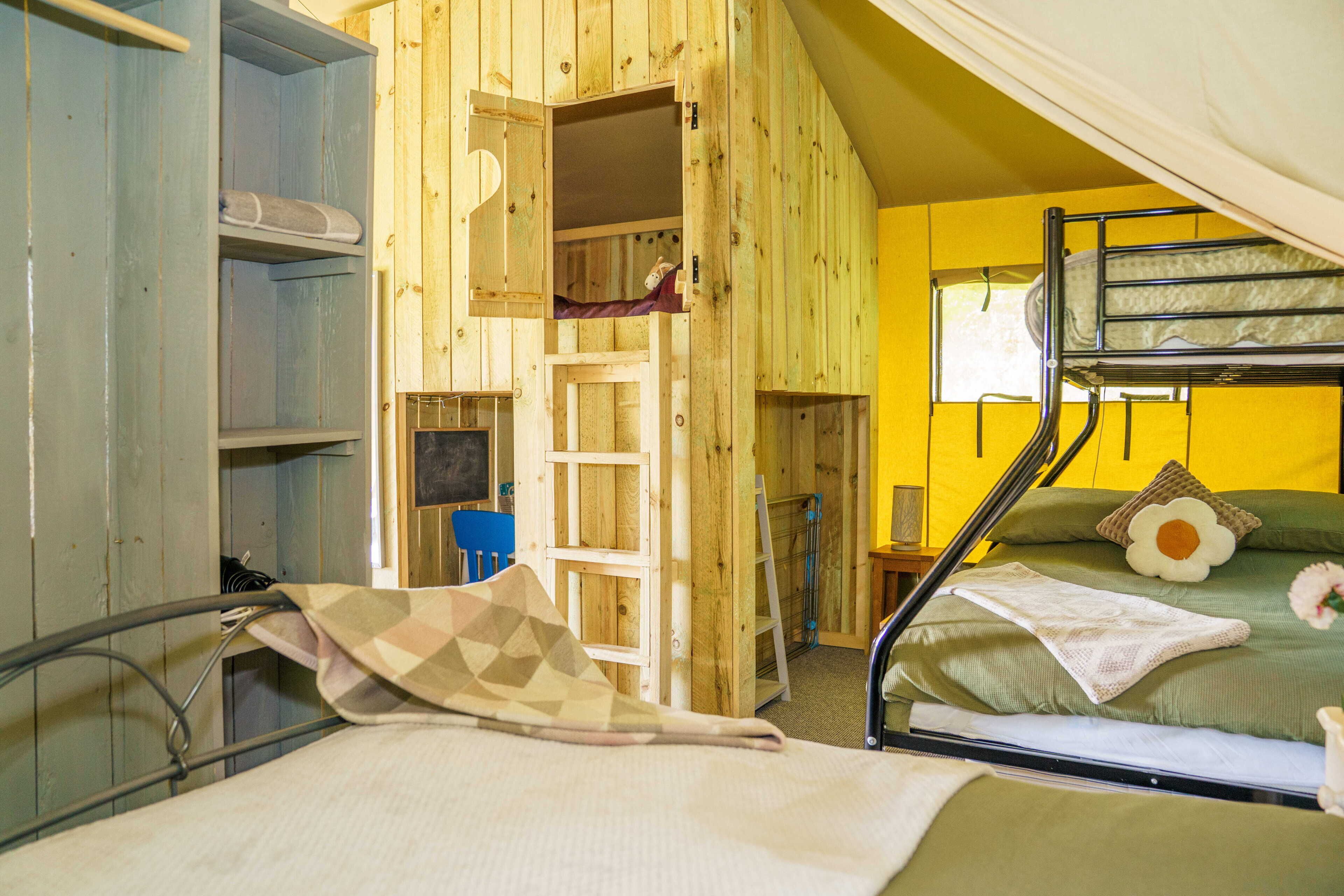 3 bedrooms, WiFi
