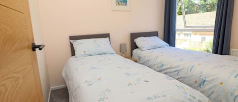 2 quartos, Wi-Fi de cortesia, individualmente decorados