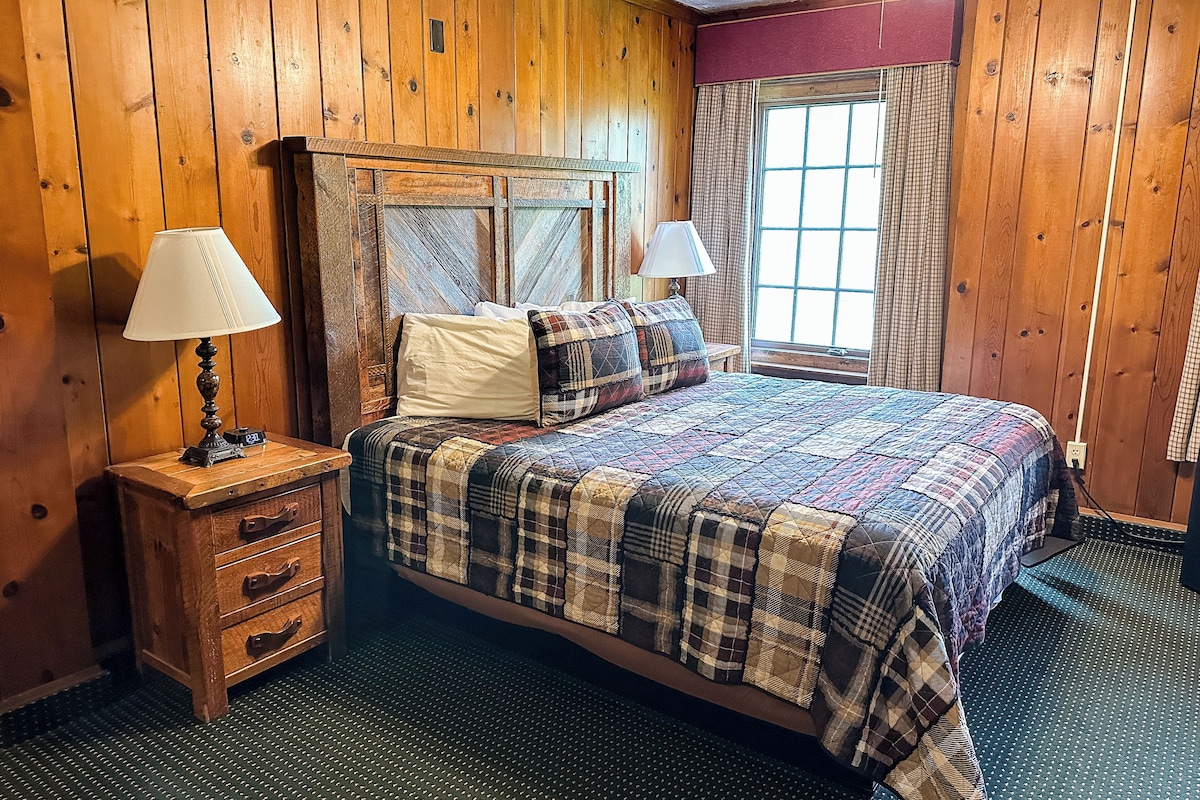 Economy Single Room | Iron/ironing board, free WiFi