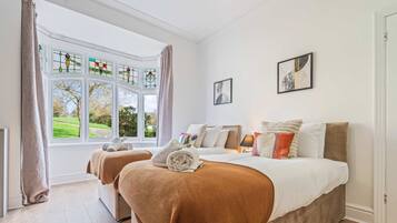 House | 4 bedrooms, Internet