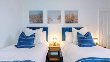 House | 4 bedrooms, Internet
