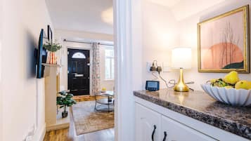House | 3 bedrooms, Internet