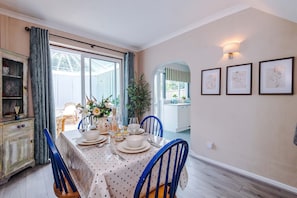Ferienhaus | 2 Schlafzimmer, Internetzugang
