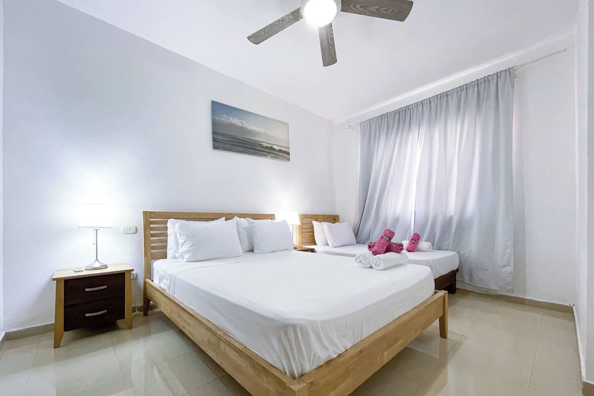 Comfort Apartment, 2 Bedrooms, Pool View | In-room safe, free WiFi, bed sheets