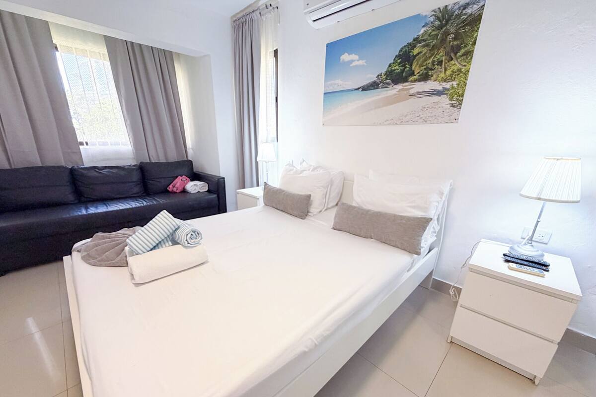 Standard Villa, 2 Bedrooms, Garden Area | In-room safe, free WiFi, bed sheets