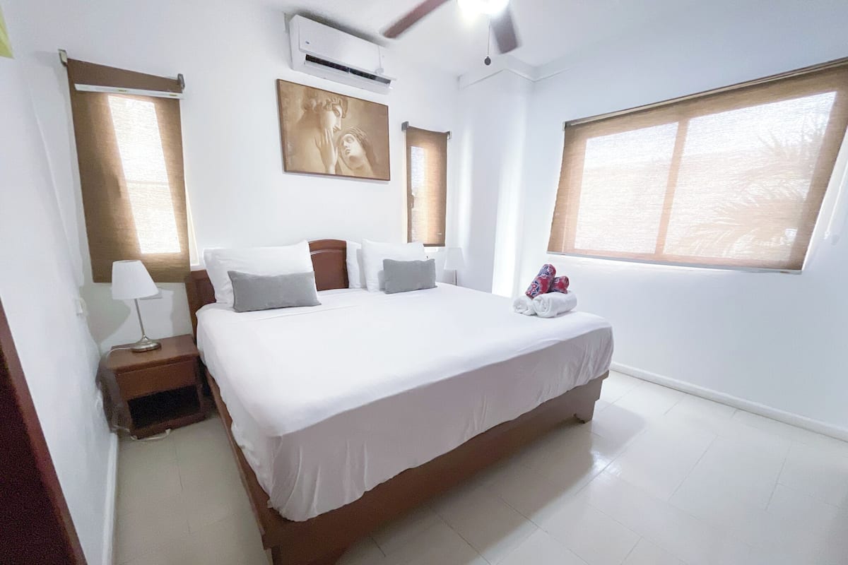 Comfort Apartment, 2 Bedrooms, Terrace | In-room safe, free WiFi, bed sheets