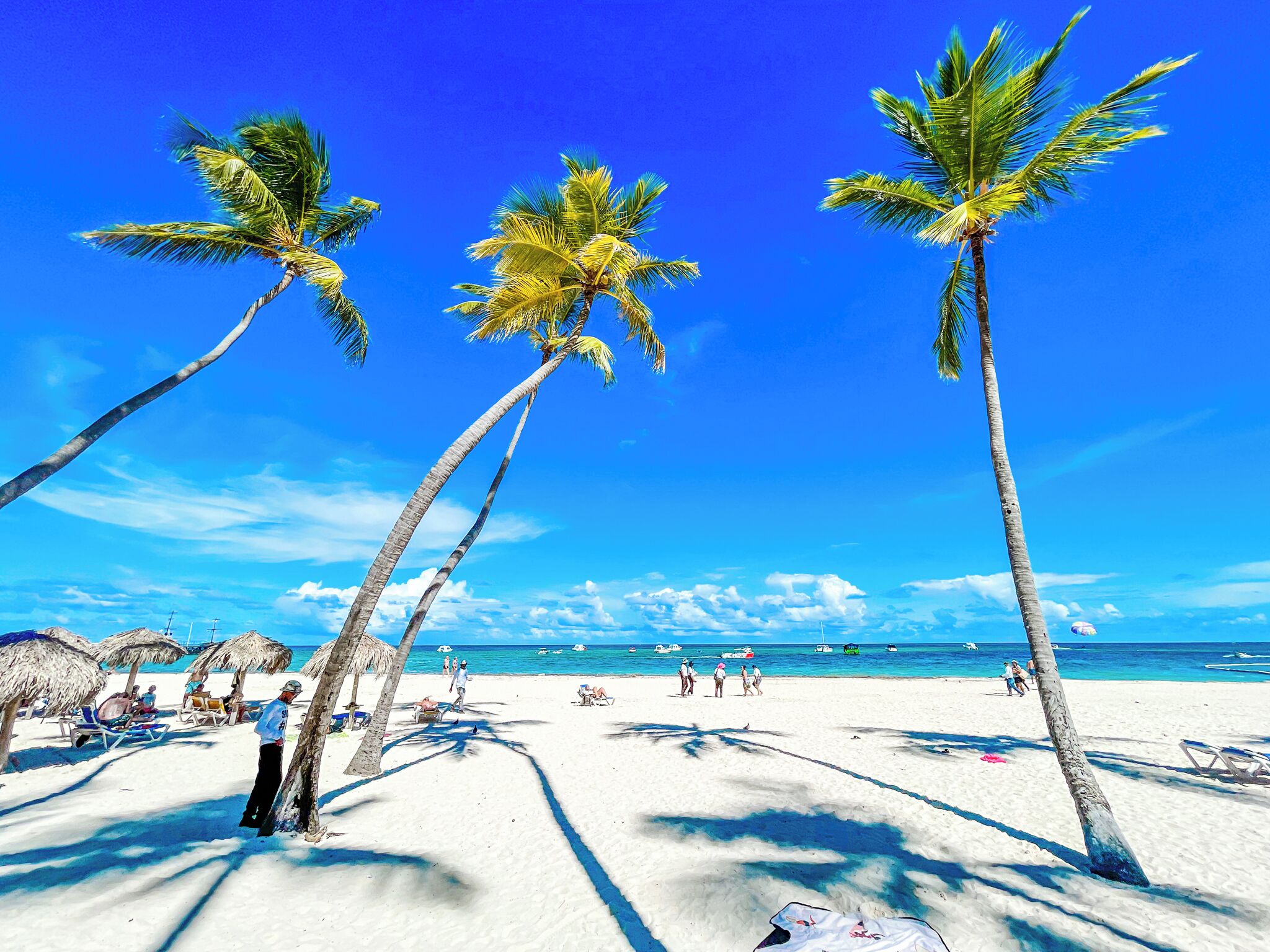 On the beach, white sand, 3 beach bars