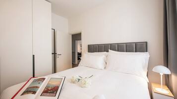 Blackout curtains, iron/ironing board, free WiFi