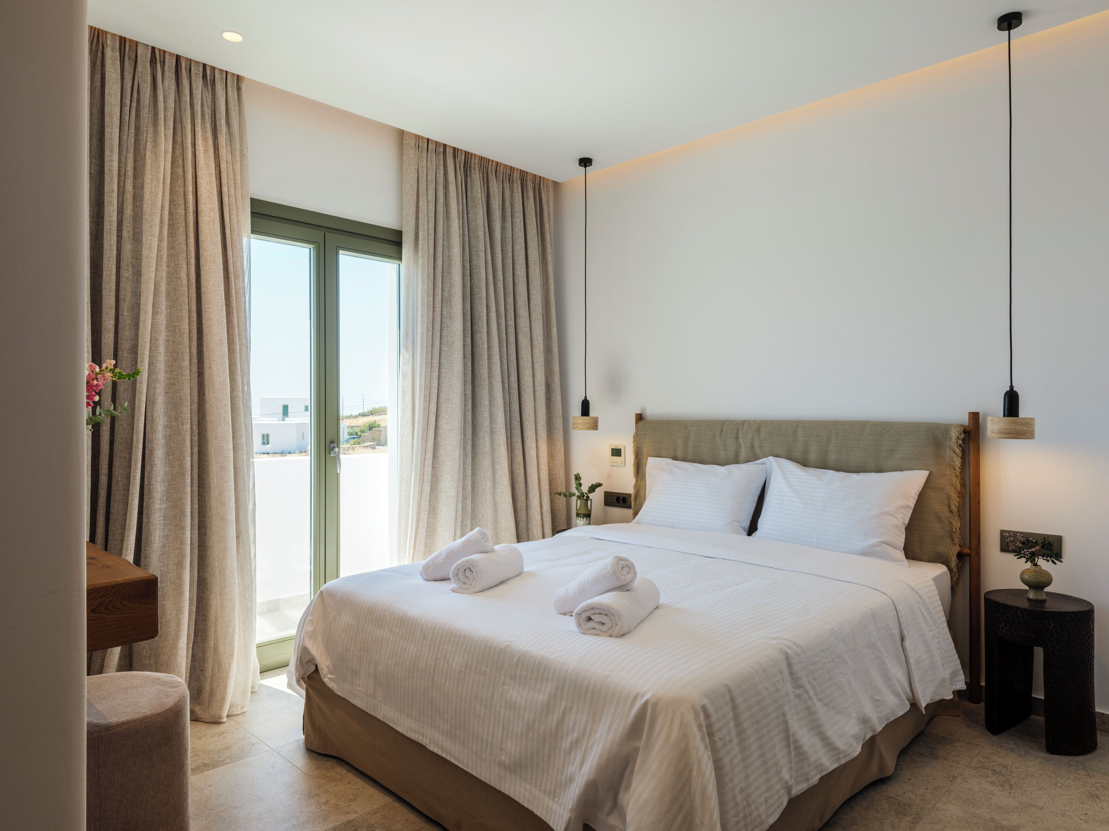 VENDEMA HYDOR | 3 Bedroom Villa | Private pool | Outdoor Hot Tub | Ropa de cama de alta calidad y cortinas blackout 
