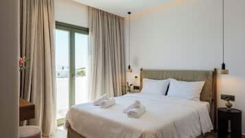 VENDEMA HYDOR | 3 Bedroom Villa | Private pool | Outdoor Hot Tub | Ropa de cama de alta calidad y cortinas blackout