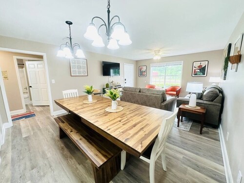 Beautiful Eastgate 12B