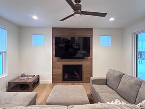 Smart TV