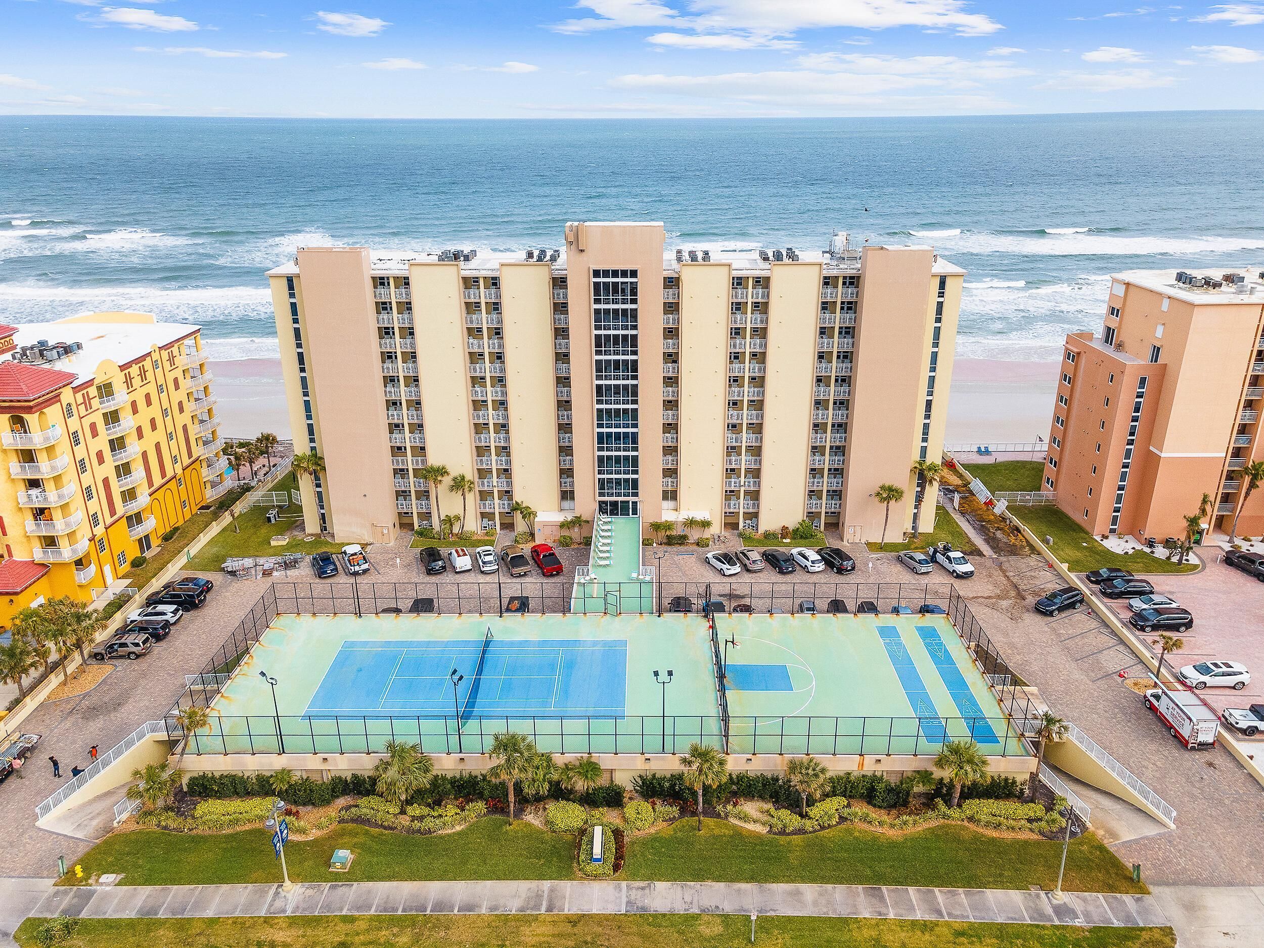 Condo, Multiple Beds (The Shores Club 402) | Sports court