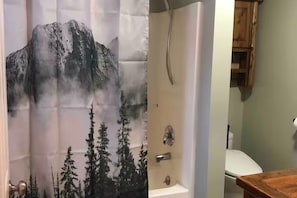 Doccia, asciugacapelli, bidet, asciugamani