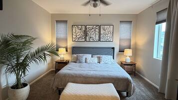 3 bedrooms, iron/ironing board, free WiFi, bed sheets
