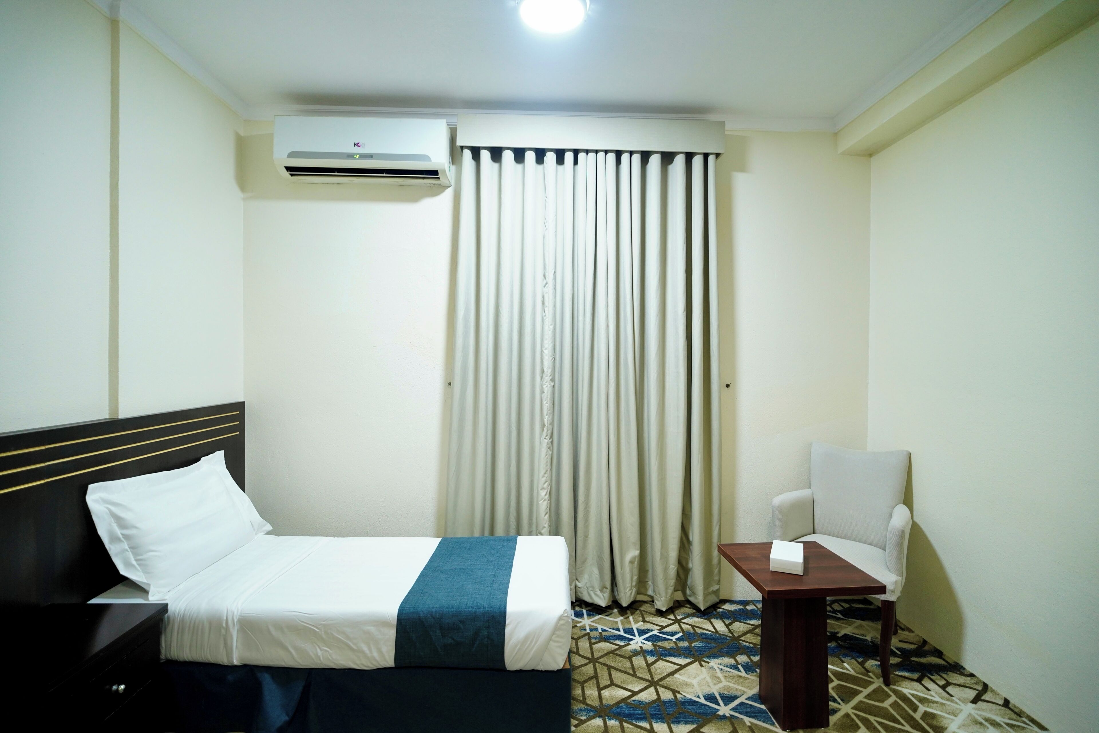 Chambre Deluxe avec lits jumeaux, salle de bains privée