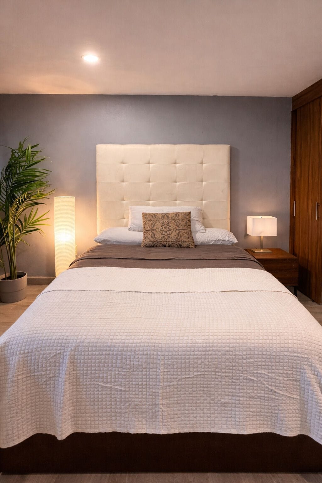 Classic Apartment, 1 Bedroom, Kitchenette | Blackout drapes, WiFi (free)