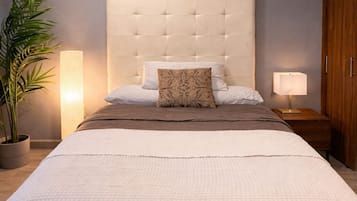 Classic Apartment, 1 Bedroom, Kitchenette | Blackout drapes, WiFi (free)