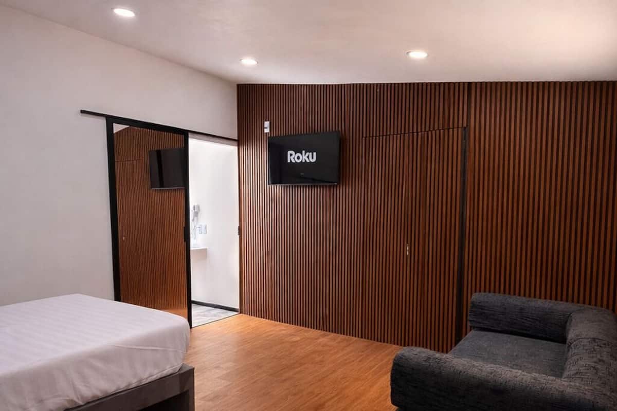 Apartamento conforto, 2 camas Queen, varanda | Cortinas blackout, Wi-Fi de cortesia