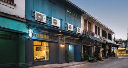 The Barber and Jewelry · Two Private Wings for Eight