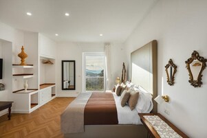 Habitación Deluxe doble, balcón, vistas al mar | Caja fuerte y wifi gratis