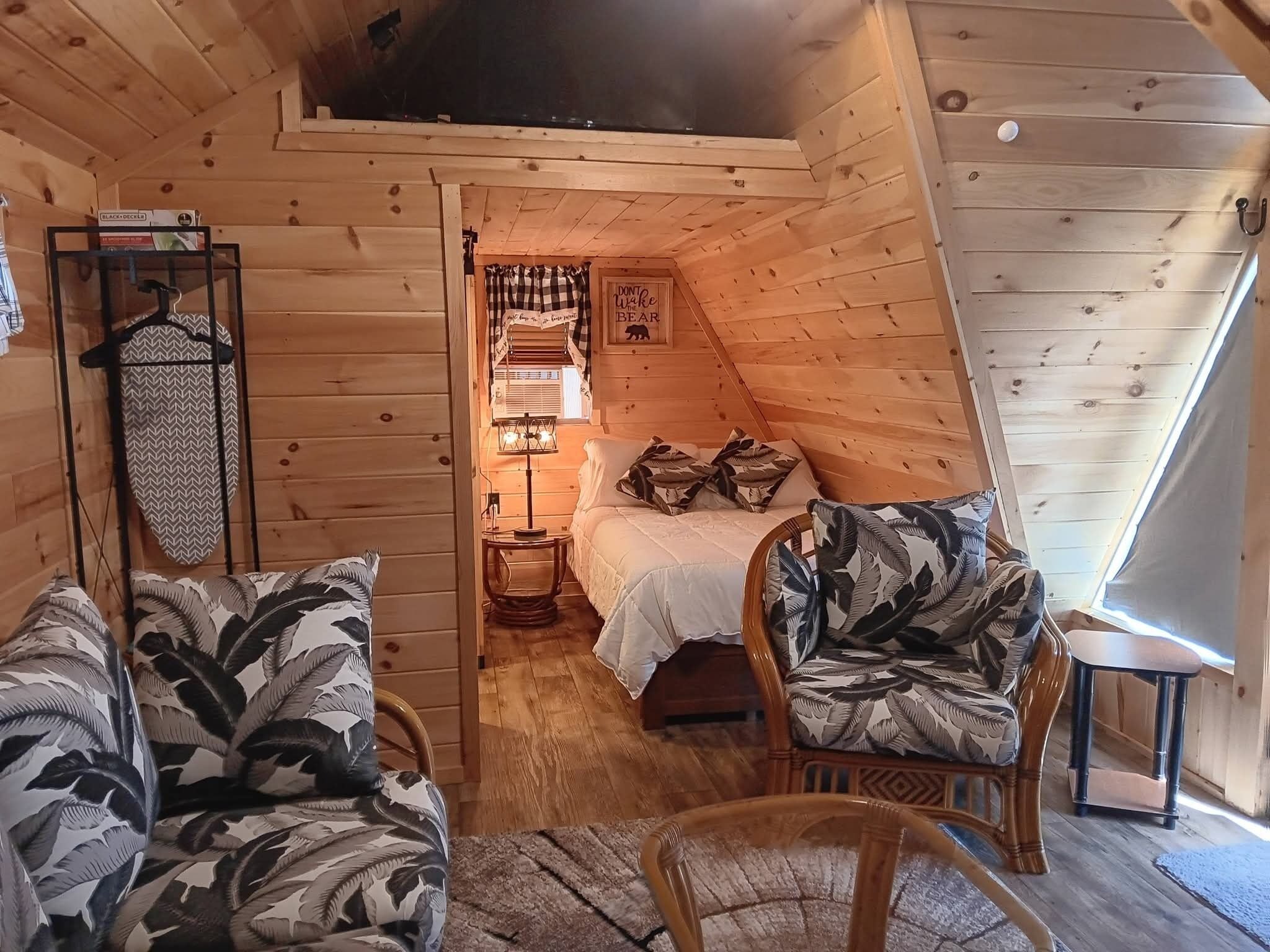 1 bedroom, iron/ironing board, bed sheets