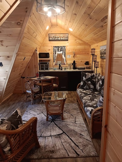 Cottage 3: Quiet Kickback Cottage, A Cozy Studio Style by Seneca Lake Marina
