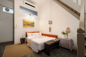 1 間睡房、書桌、熨斗/熨衫板、Wi-Fi