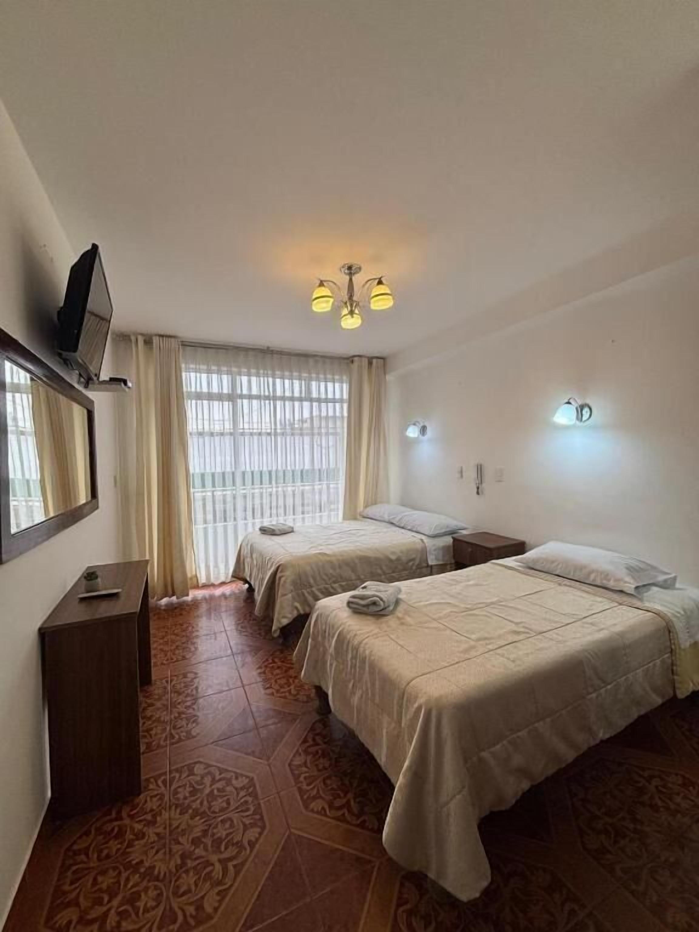 Basic Triple Room, Park View